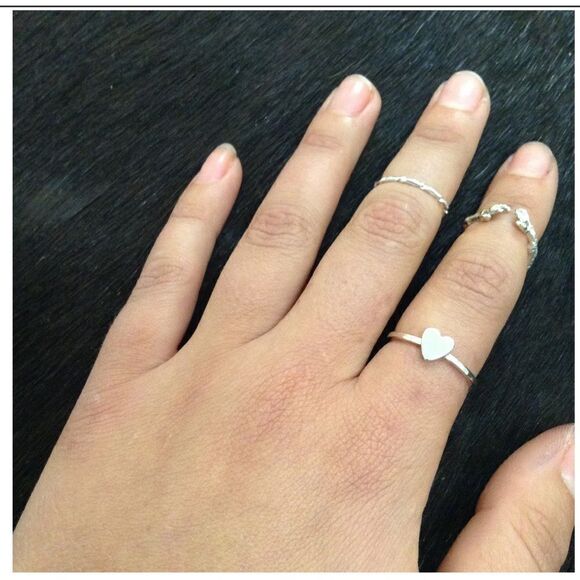 VERAMEAT HEART FILLED IN Sterling silver Ring Stackable Designer Valentine’s Day - Picture 1 of 8